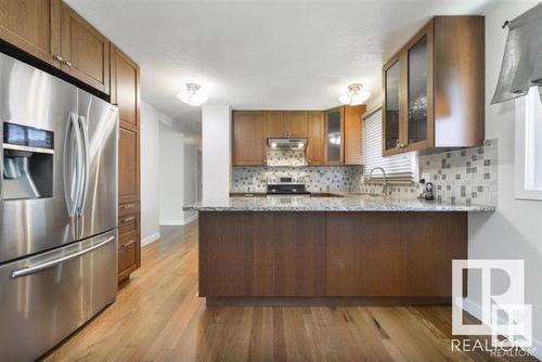 9326 168 Street, Edmonton, AB - Indoor Photo Showing Kitchen With Stainless Steel Kitchen With Upgraded Kitchen