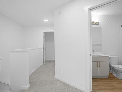 22 Aster Drive, Edmonton, AB - Indoor Photo Showing Bathroom