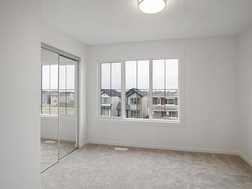 30 Eastwood Drive, Spruce Grove, AB - Indoor Photo Showing Other Room