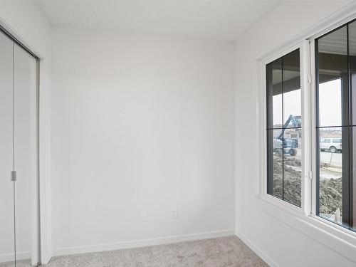 30 Eastwood Drive, Spruce Grove, AB - Indoor Photo Showing Other Room