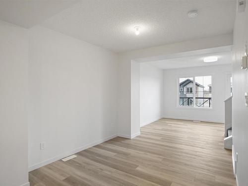 30 Eastwood Drive, Spruce Grove, AB - Indoor Photo Showing Other Room