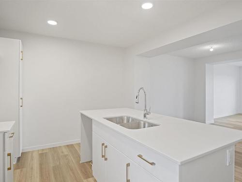 30 Eastwood Drive, Spruce Grove, AB - Indoor Photo Showing Kitchen With Double Sink