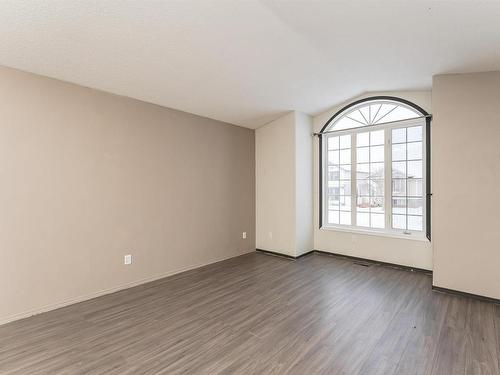 8709 99 Avenue, Morinville, AB - Indoor Photo Showing Other Room