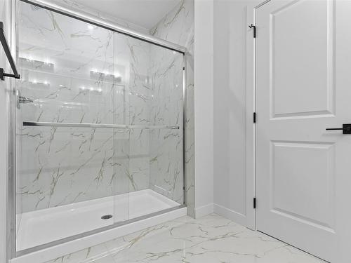 213 Kettyl Court, Leduc, AB - Indoor Photo Showing Bathroom