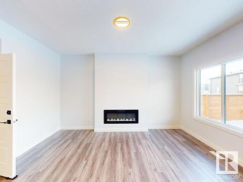 32 Rosewood Way, St. Albert, AB - Indoor With Fireplace