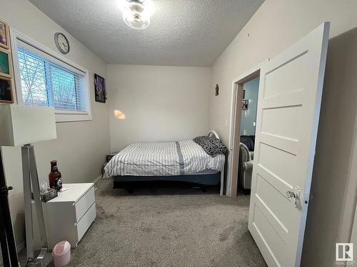 4811 49 Street, Glendon, AB - Indoor Photo Showing Bedroom