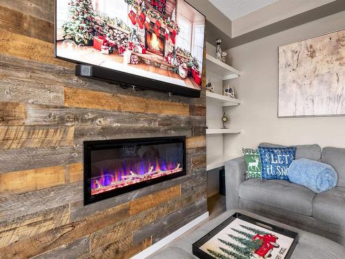 20126 18A Avenue Nw, Edmonton, AB - Indoor With Fireplace