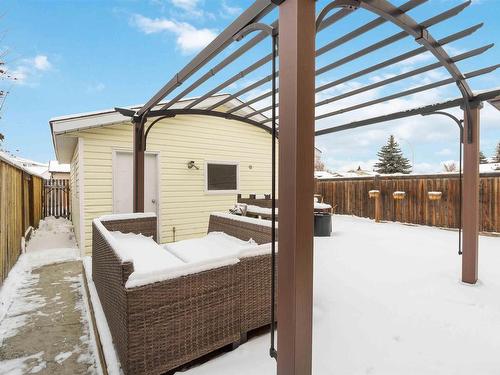 4022 37 Street, Edmonton, AB - Outdoor