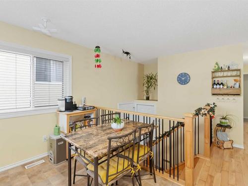 4022 37 Street, Edmonton, AB - Indoor Photo Showing Dining Room