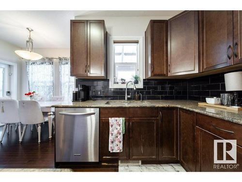 12228 170 Avenue, Edmonton, AB - Indoor Photo Showing Kitchen