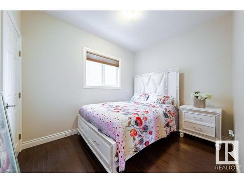 12228 170 Avenue, Edmonton, AB - Indoor Photo Showing Bedroom