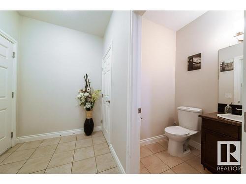 12228 170 Avenue, Edmonton, AB - Indoor Photo Showing Bathroom