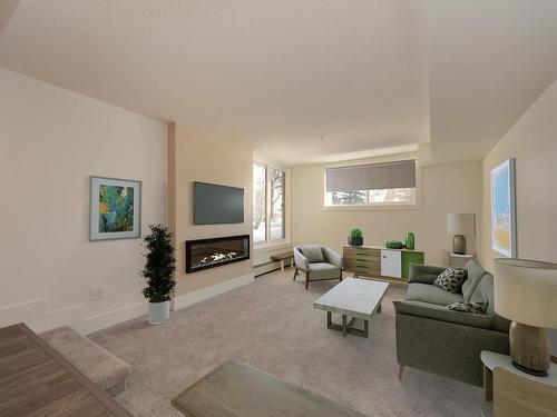 115 9504 182 Street, Edmonton, AB - Indoor Photo Showing Living Room