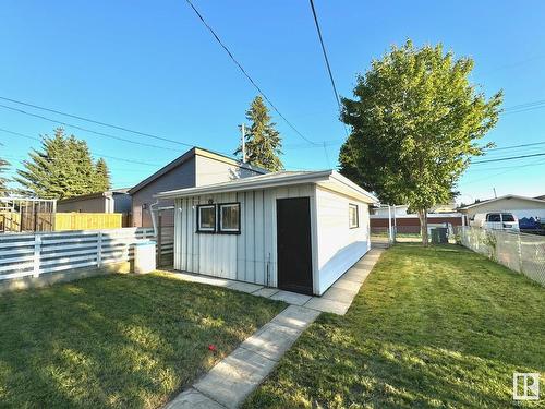 10509 63 Avenue, Edmonton, AB - Outdoor