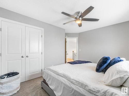 9402 85 Avenue, Morinville, AB - Indoor Photo Showing Bedroom