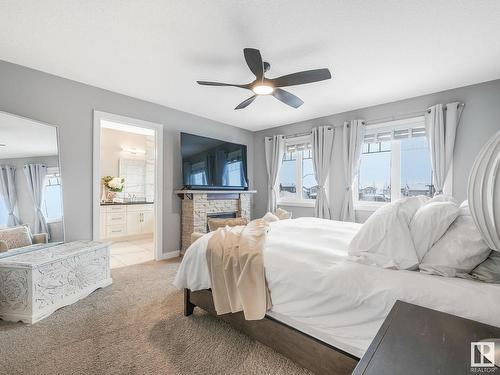 9402 85 Avenue, Morinville, AB - Indoor Photo Showing Bedroom