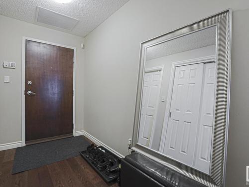 1201 9020 Jasper Avenue Nw, Edmonton, AB - Indoor Photo Showing Other Room