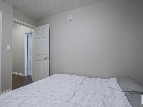 1201 9020 Jasper Avenue Nw, Edmonton, AB - Indoor Photo Showing Bedroom