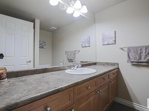 1201 9020 Jasper Avenue Nw, Edmonton, AB - Indoor Photo Showing Bathroom