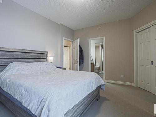 1201 9020 Jasper Avenue Nw, Edmonton, AB - Indoor Photo Showing Bedroom