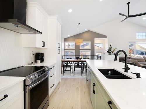 70 Sunflower Lane, Sherwood Park, AB - Indoor Photo Showing Kitchen With Double Sink