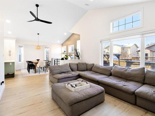 70 Sunflower Lane, Sherwood Park, AB - Indoor Photo Showing Living Room