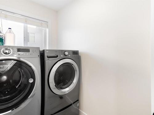 70 Sunflower Lane, Sherwood Park, AB - Indoor Photo Showing Laundry Room