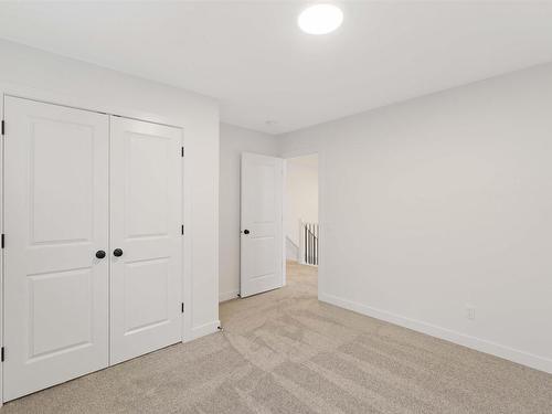 17712 70 Street, Edmonton, AB - Indoor Photo Showing Other Room