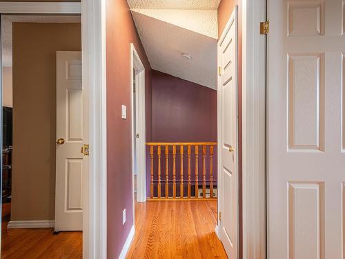 3131 144 Avenue, Edmonton, AB - Indoor Photo Showing Other Room