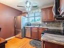 3131 144 Avenue, Edmonton, AB  - Indoor Photo Showing Kitchen 