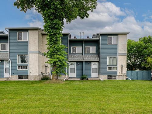 3131 144 Avenue, Edmonton, AB - Outdoor With Facade