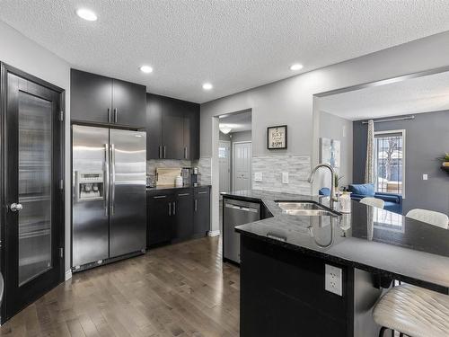 2 Norton Avenue, St. Albert, AB - Indoor Photo Showing Kitchen With Upgraded Kitchen