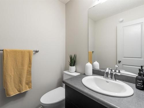 2 Norton Avenue, St. Albert, AB - Indoor Photo Showing Bathroom