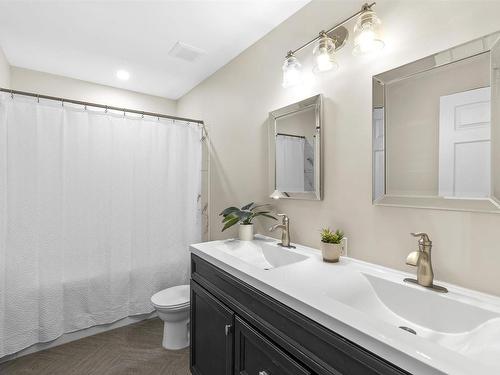 2 Norton Avenue, St. Albert, AB - Indoor Photo Showing Bathroom