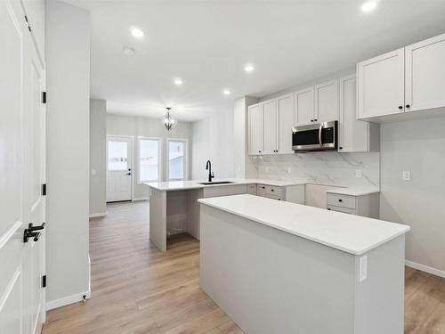 17727 70 Street, Edmonton, AB - Indoor Photo Showing Kitchen