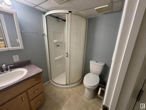 5024 45 St, Drayton Valley, AB - Indoor Photo Showing Bathroom