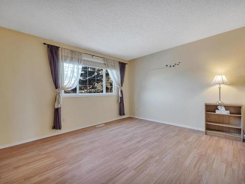 7955 178 Street, Edmonton, AB - Indoor