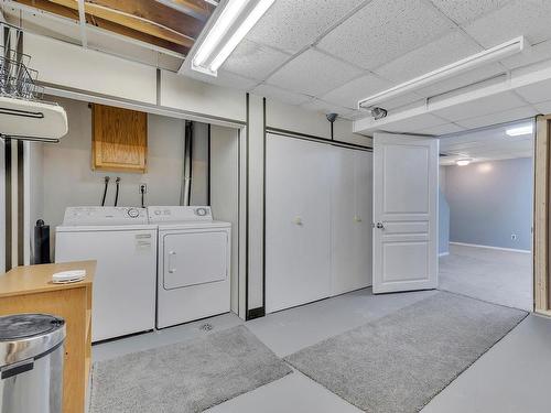 7955 178 Street, Edmonton, AB - Indoor Photo Showing Laundry Room