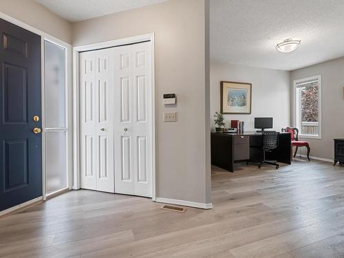 #179 St. Andrews Drive, Stony Plain, AB - Indoor Photo Showing Other Room