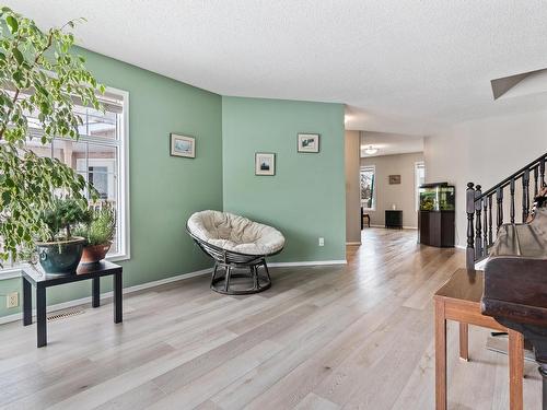 #179 St. Andrews Drive, Stony Plain, AB - Indoor Photo Showing Kitchen With Double Sink