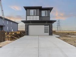 2748 1 AV SW  Edmonton, AB T6X 3E4