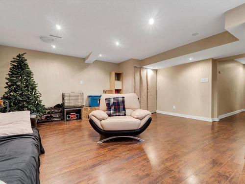 9057 Scott Crescent, Edmonton, AB - Indoor