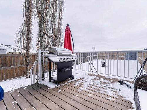 9057 Scott Crescent, Edmonton, AB - Outdoor With Exterior