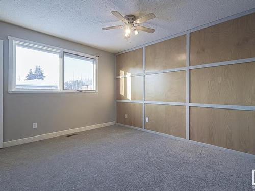 21 Lundy Park Road, Stony Plain, AB - Indoor Photo Showing Other Room