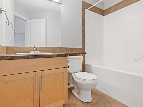 201 300 Spruce Ridge Road, Spruce Grove, AB - Indoor Photo Showing Bathroom