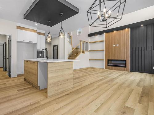 25 Ashbury Crescent, Spruce Grove, AB - Indoor Photo Showing Kitchen