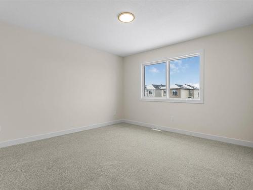 25 Ashbury Crescent, Spruce Grove, AB - Indoor Photo Showing Other Room