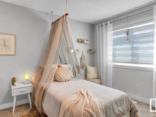 19011 20 Avenue, Edmonton, AB - Indoor Photo Showing Bedroom