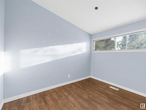 15612 110 Avenue, Edmonton, AB - Indoor Photo Showing Other Room