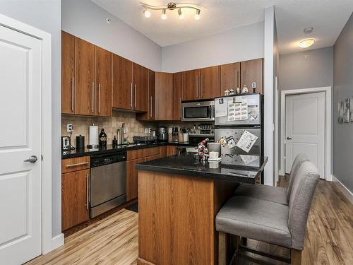 1203 9819 104 Street, Edmonton, AB - Indoor Photo Showing Kitchen